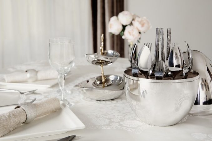 Luxor Flatware Set - Image 3